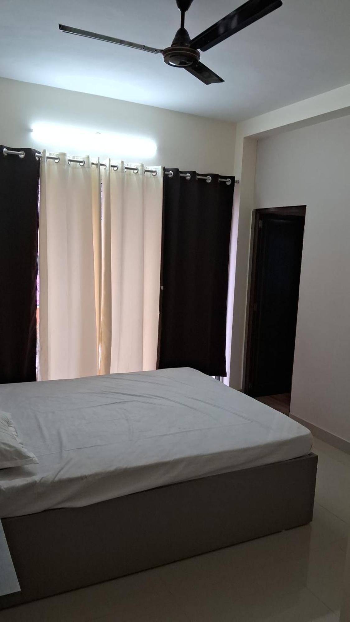Anandi Home Stay Kolkata Exterior photo